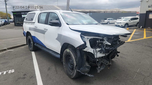 TOYOTA HILUX (GUN136) 2017