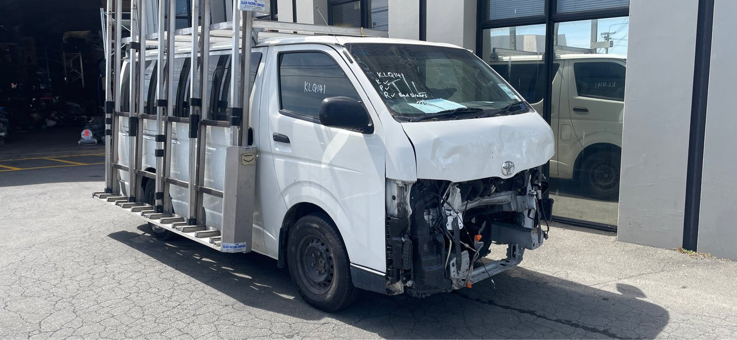TOYOTA HIACE (KDH201) 2017