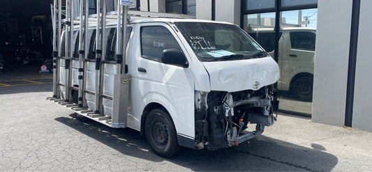 TOYOTA HIACE (KDH201) 2017