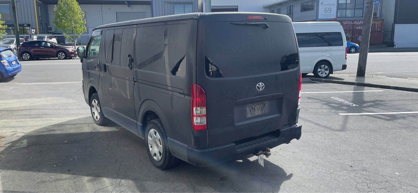 TOYOTA HIACE (TRH200) 2008