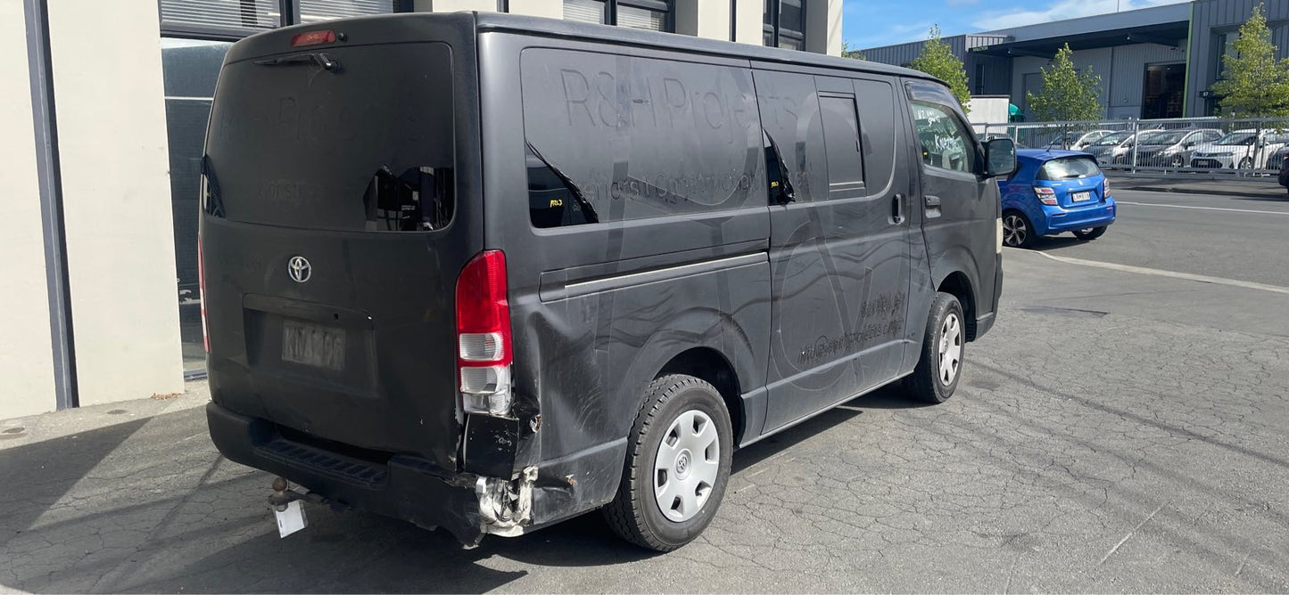 TOYOTA HIACE (TRH200) 2008