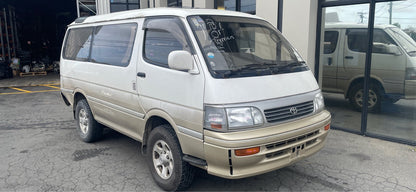 TOYOTA HIACE SUPER CUSTOM  (KZH106) 1994