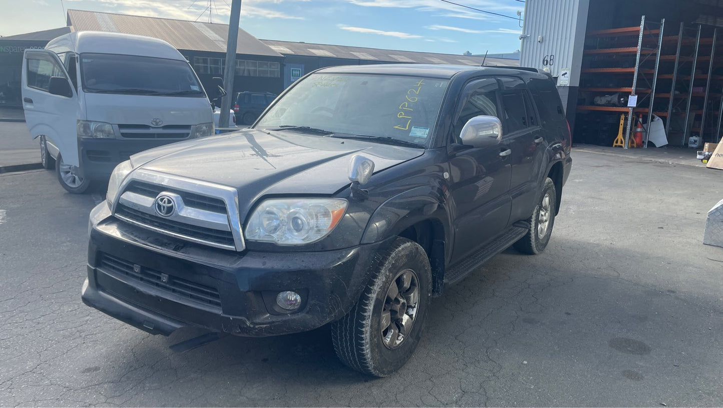 TOYOTA SURF (TRN210) 2006