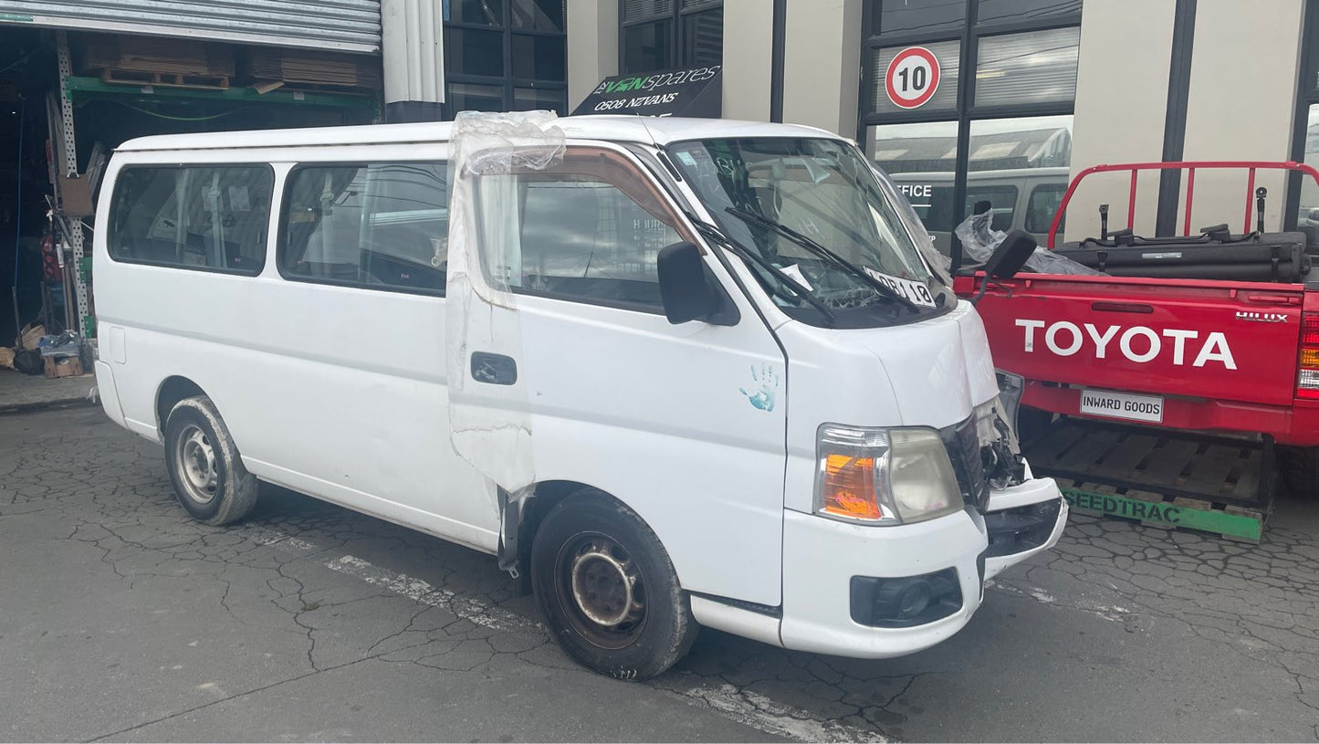 NISSAN CARAVAN (E25) 2010