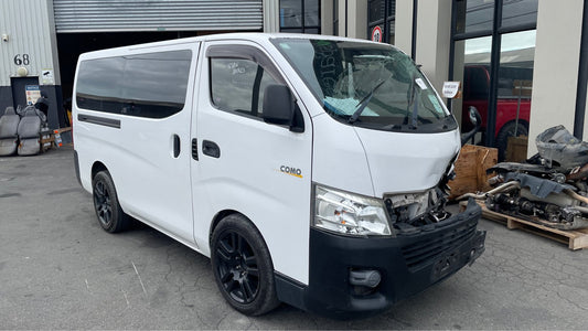 ISUZU COMO (E26) 2014