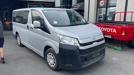 TOYOTA HIACE (GDH300) 2021