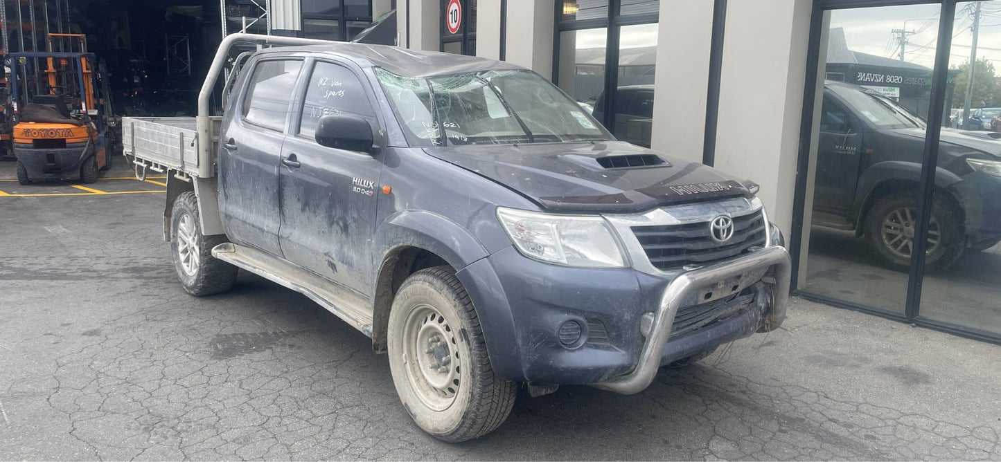 TOYOTA HILUX (KUN26) 2012