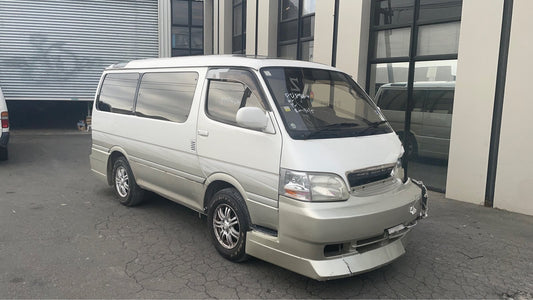 TOYOTA HIACE SUPER CUSTOM (RZH101) 2000