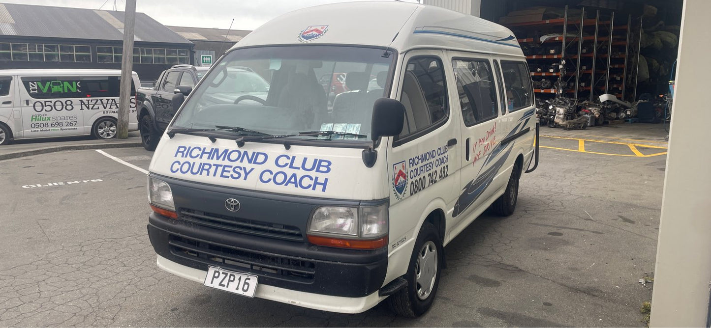 TOYOTA HIACE (LH123) 1996